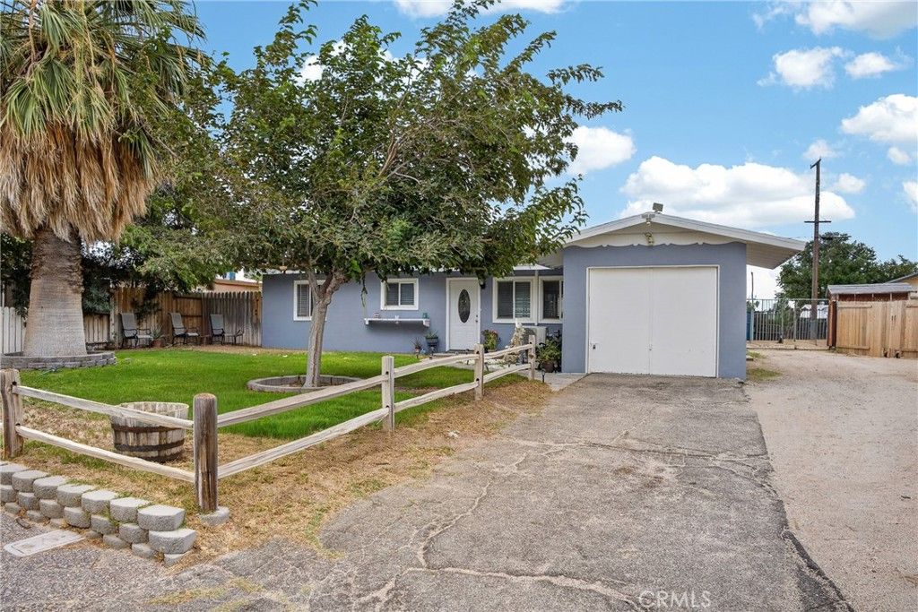 Image 1 of property listing at 15912 Rexroth Street, Mojave, CA 93501