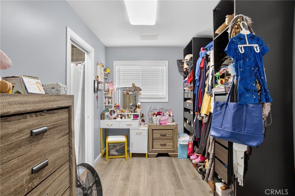 Image 20 of property listing at 15912 Rexroth Street, Mojave, CA 93501