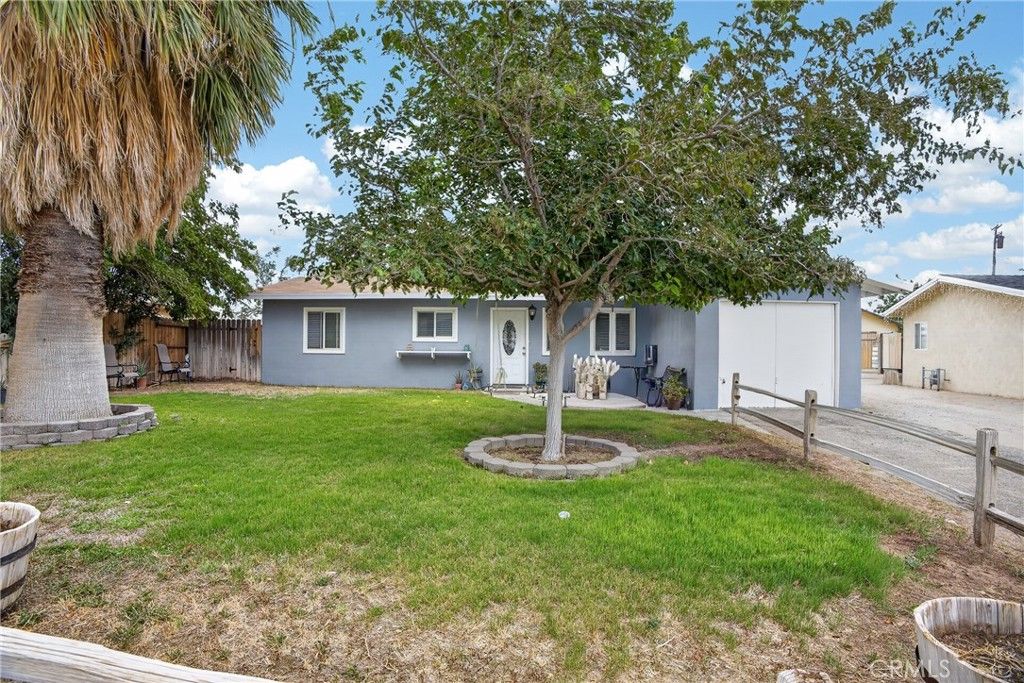 Image 3 of property listing at 15912 Rexroth Street, Mojave, CA 93501