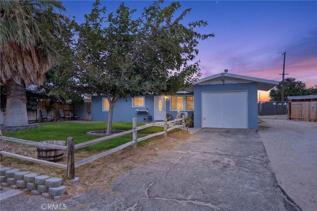 Image 31 of property listing at 15912 Rexroth Street, Mojave, CA 93501