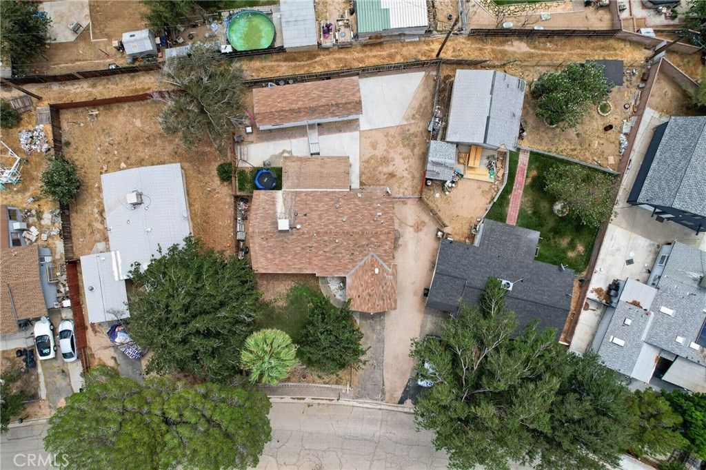 Image 33 of property listing at 15912 Rexroth Street, Mojave, CA 93501