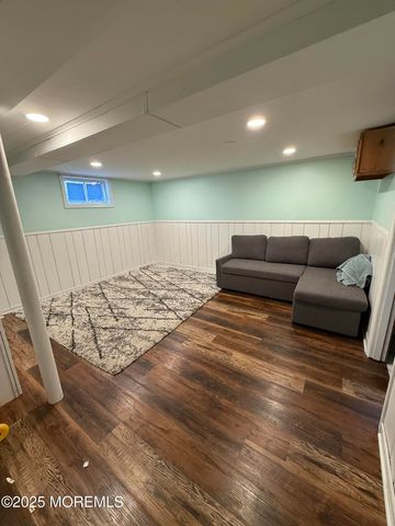 23 Hilltop Road, West Long Branch, NJ 07764