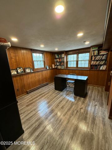 23 Hilltop Road, West Long Branch, NJ 07764