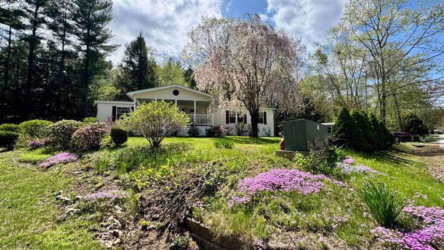 10 Lark Lane, Rochester, NH 03868