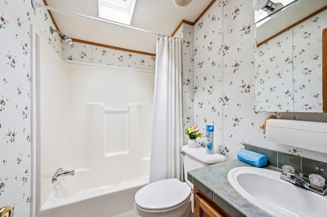 10 Lark Lane, Rochester, NH 03868
