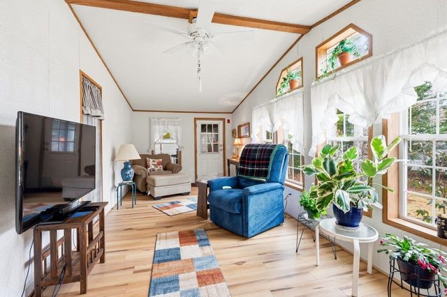 10 Lark Lane, Rochester, NH 03868