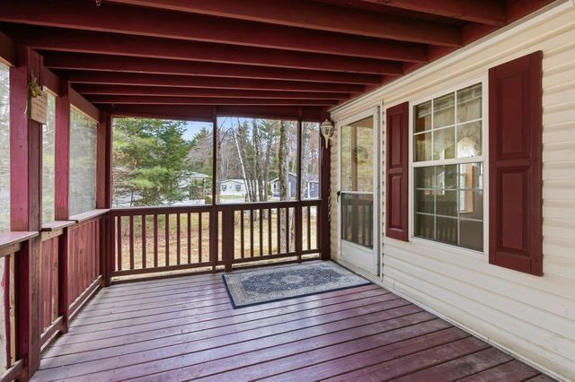 10 Lark Lane, Rochester, NH 03868