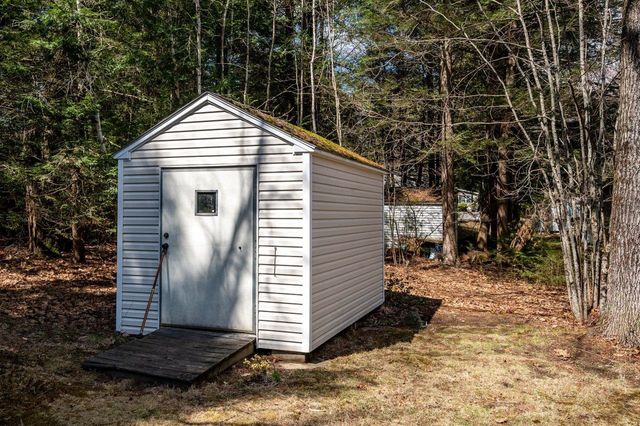 10 Lark Lane, Rochester, NH 03868