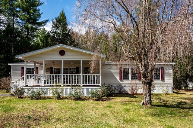 10 Lark Lane, Rochester, NH 03868