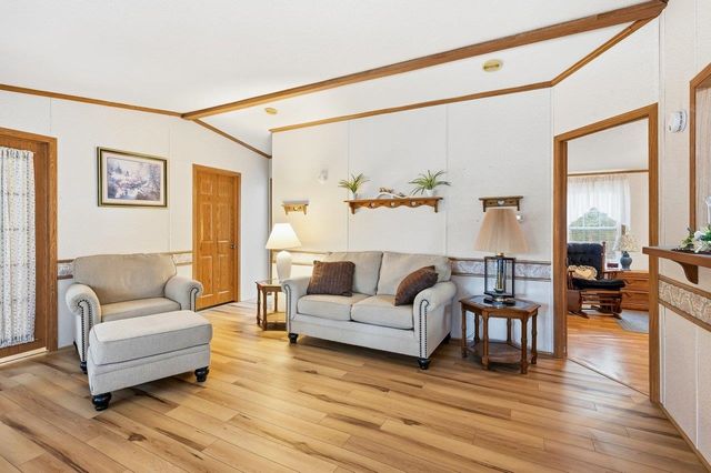 10 Lark Lane, Rochester, NH 03868