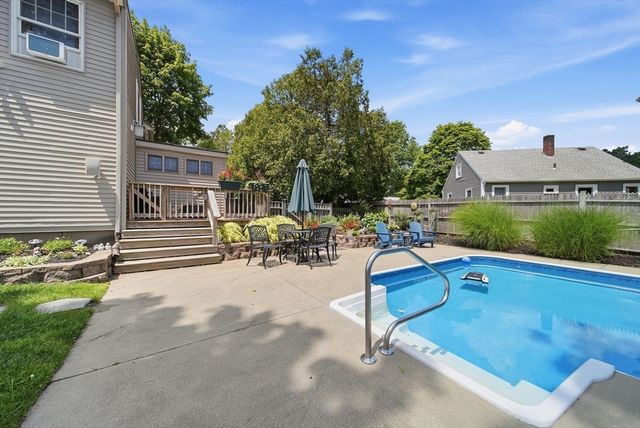 1 Summit Terrace, Peabody, MA 01960