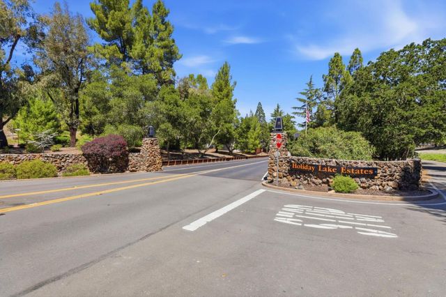 17200 Copper Hill Drive, Morgan Hill, CA 95037
