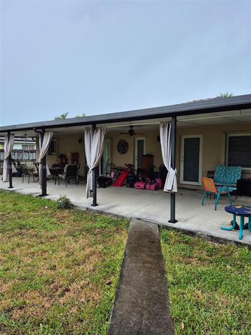 22064 SW 125th Ave, Miami, FL 33170