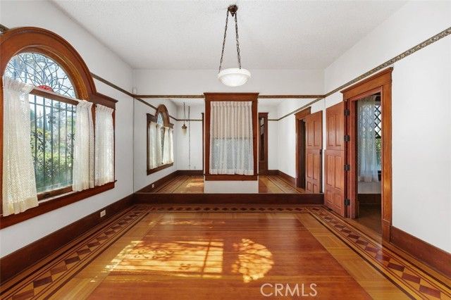 4771 Victoria Avenue, Riverside, CA 92507