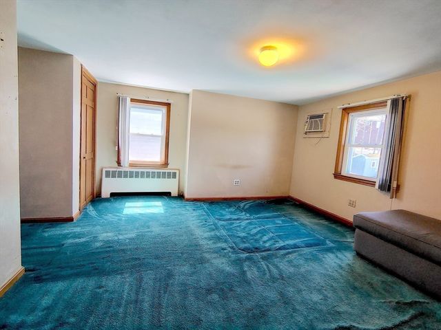 74 Thurlow Ave, Revere, MA 02151