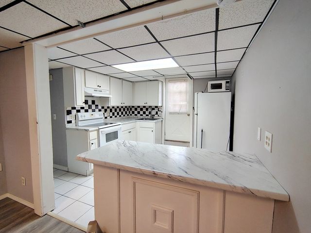 74 Thurlow Ave, Revere, MA 02151