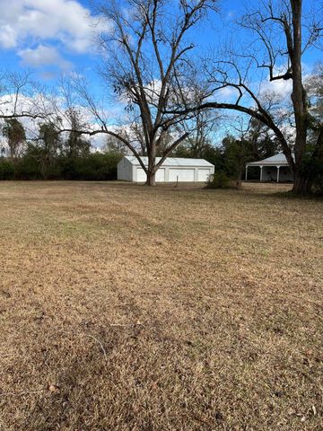 2565 Saint Matthews Road, Orangeburg, SC 29118