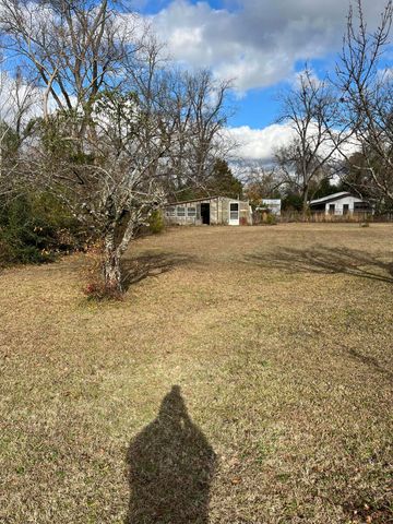 2565 Saint Matthews Road, Orangeburg, SC 29118