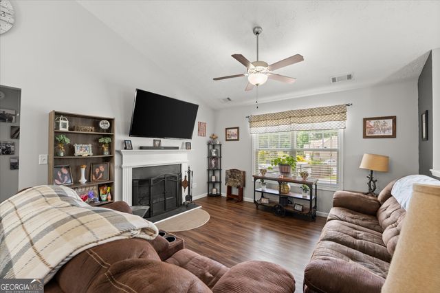 66 Butler Park Place, Dallas, GA 30157