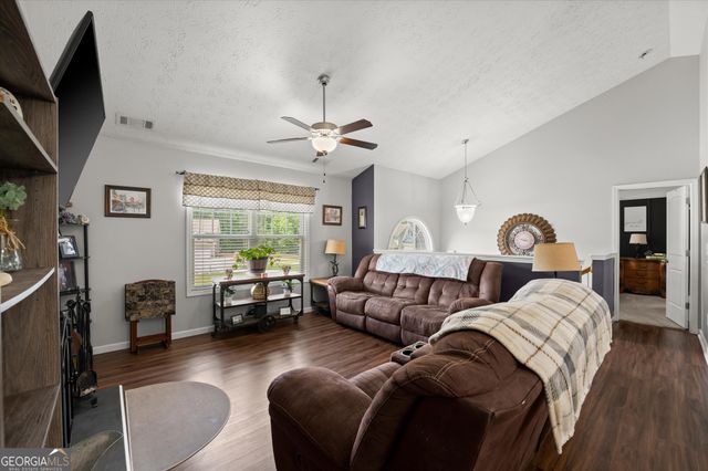 66 Butler Park Place, Dallas, GA 30157