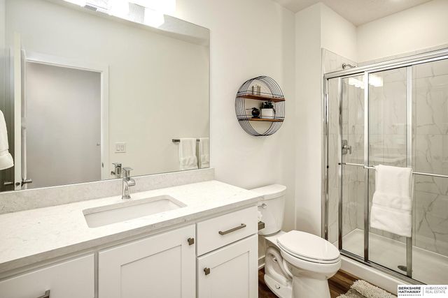 21714 K Street, Elkhorn, NE 68022