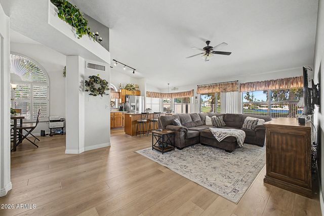 19219 N 73RD Lane, Glendale, AZ 85308