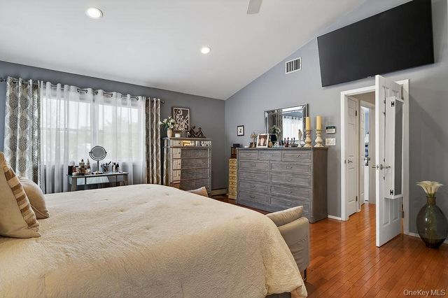 1309 Shelbourne Avenue, Mamaroneck, NY 10543