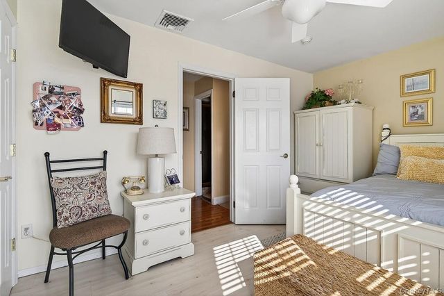 1309 Shelbourne Avenue, Mamaroneck, NY 10543