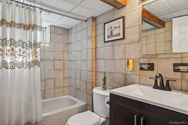 1309 Shelbourne Avenue, Mamaroneck, NY 10543