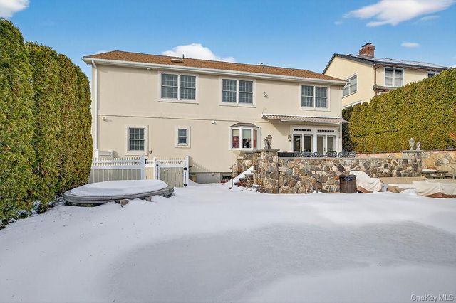 1309 Shelbourne Avenue, Mamaroneck, NY 10543