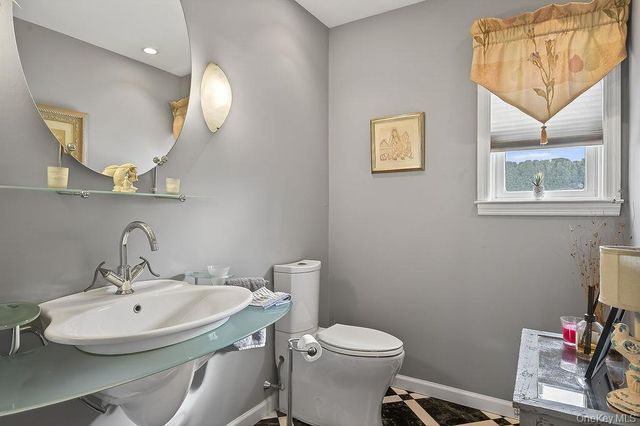 1309 Shelbourne Avenue, Mamaroneck, NY 10543