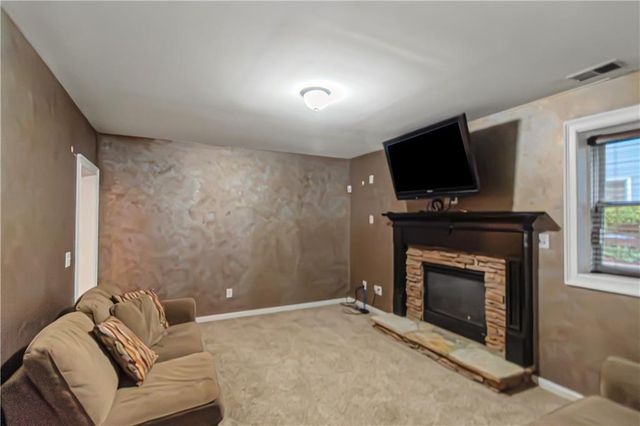 1333 Eubanks Avenue, East Point, GA 30344