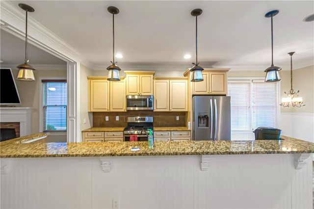 1333 Eubanks Avenue, East Point, GA 30344