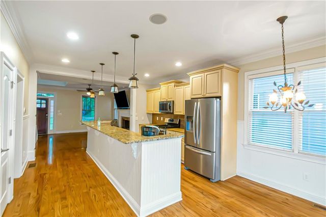 1333 Eubanks Avenue, East Point, GA 30344