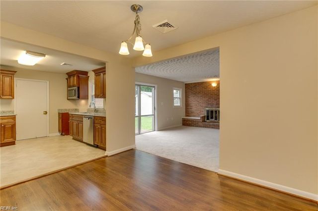 925 South AVE, Newport News, VA 23605