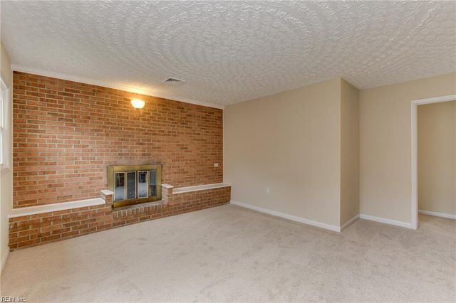 925 South AVE, Newport News, VA 23605
