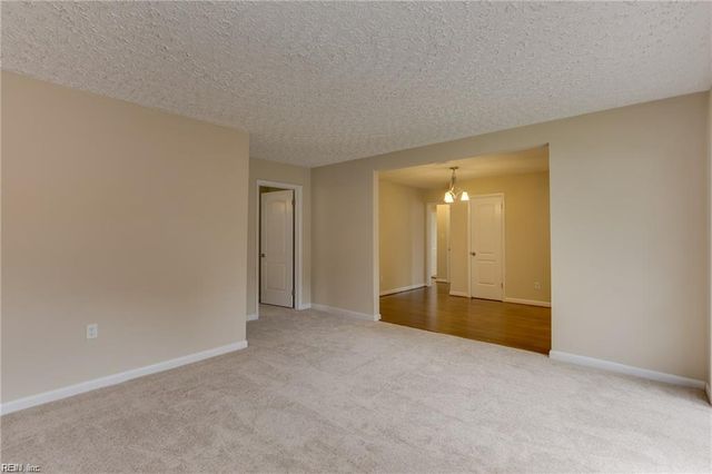 925 South AVE, Newport News, VA 23605