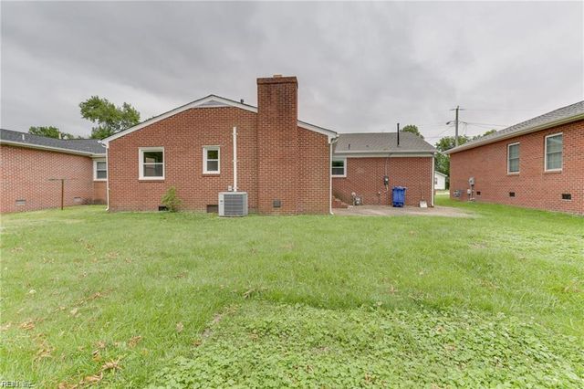 925 South AVE, Newport News, VA 23605