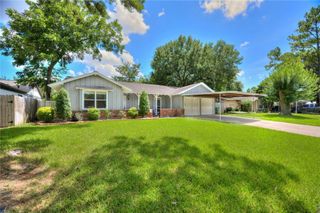 6817 Roos Road, Houston, TX 77074
