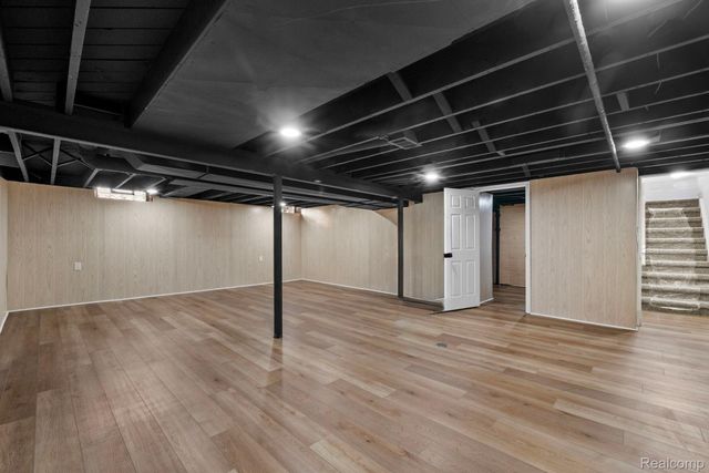 28419 Park Court, Madison Heights, MI 48071