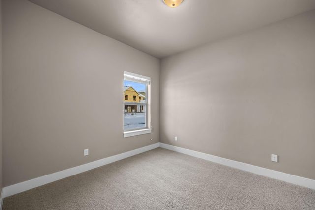 20587 SE Nina Avenue 356, Bend, OR 97702
