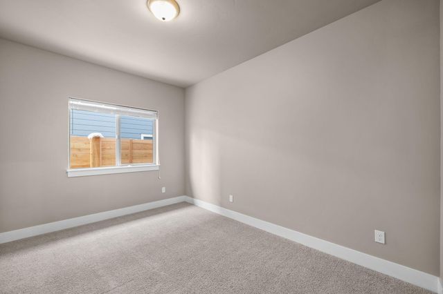 20587 SE Nina Avenue 356, Bend, OR 97702