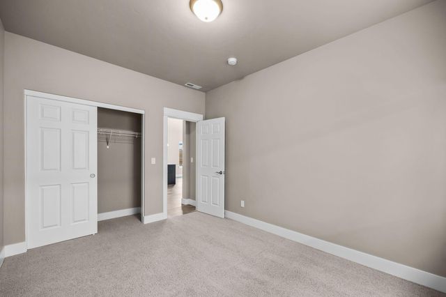 20587 SE Nina Avenue 356, Bend, OR 97702