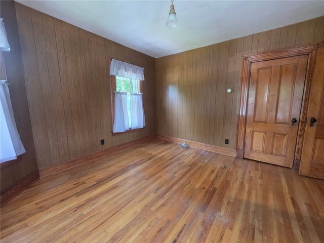 77 Vestal Avenue, Hancock, NY 13783