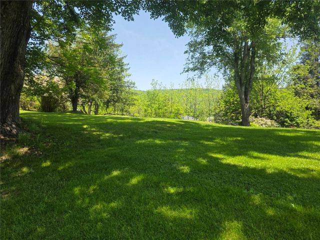 77 Vestal Avenue, Hancock, NY 13783