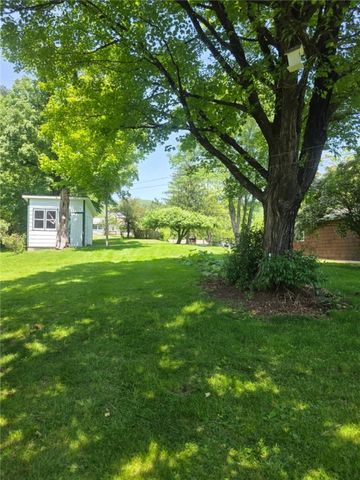 77 Vestal Avenue, Hancock, NY 13783