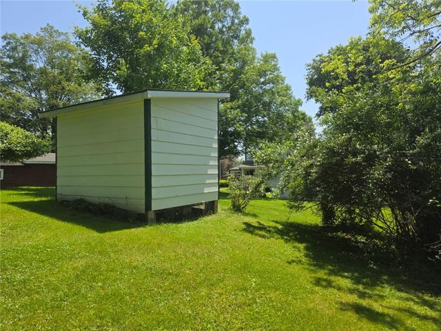 77 Vestal Avenue, Hancock, NY 13783
