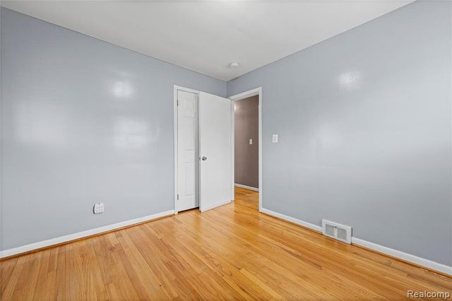 20336 Cedar Street, Saint Clair Shores, MI 48081