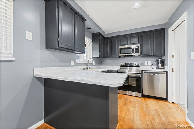 20336 Cedar Street, Saint Clair Shores, MI 48081