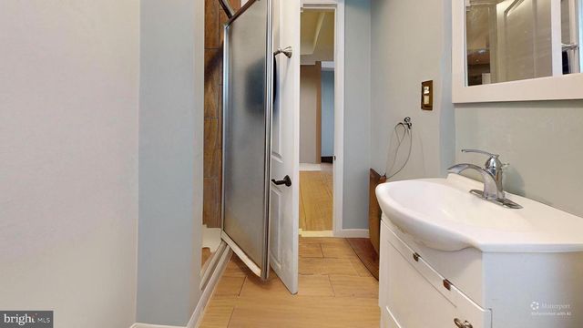8902 BLUE GRASS RD, Philadelphia, PA 19152